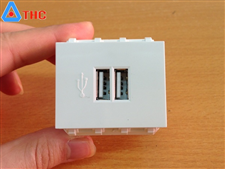 Ổ cắm sạc 2 cổng USB 2.1A